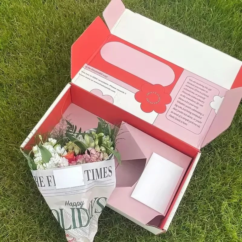 Dried-Flower Bouquet Mailer