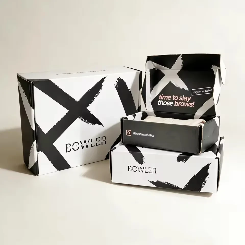 Double-Printed Black Apparel Mailer