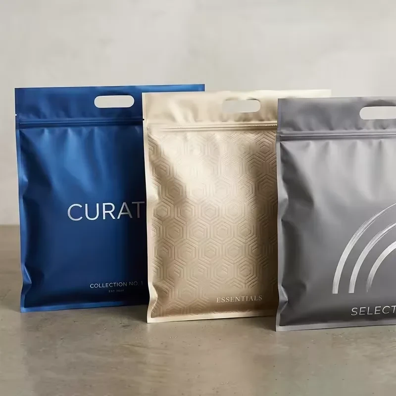Retail Carry Flat-Bottom Bag